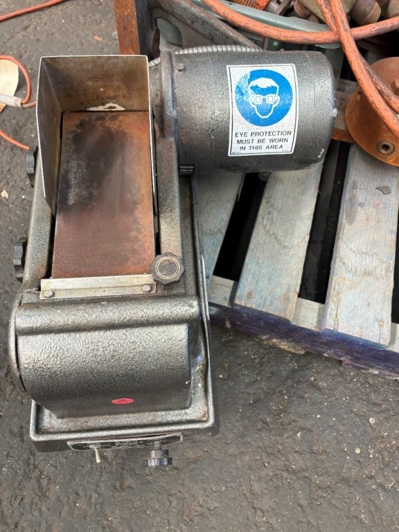 Surfmet Grinder Laboratory Sample Linisher