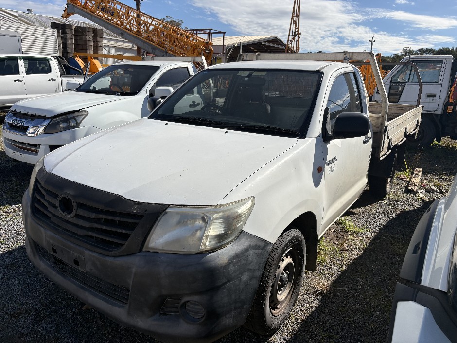 2014 Toyota Hilux Single Cab Trayback – Non-Running