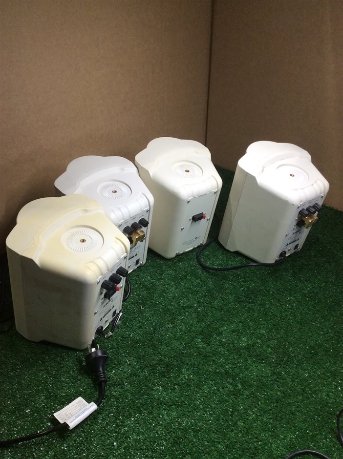 Redback C0927 Powered Speaker (Lot of 4)