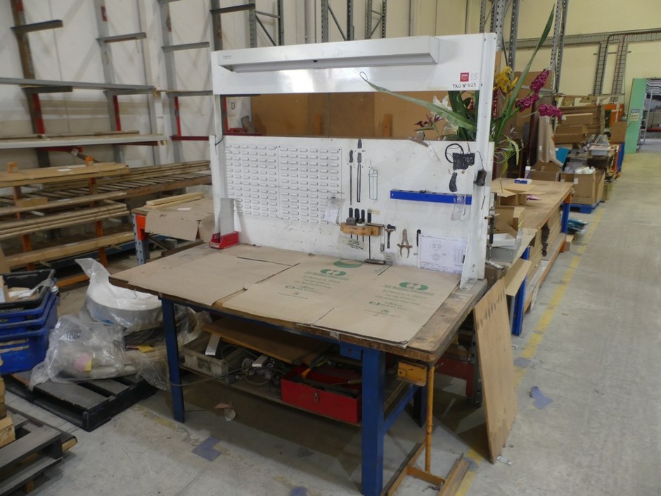 <p>Work Station</p>
