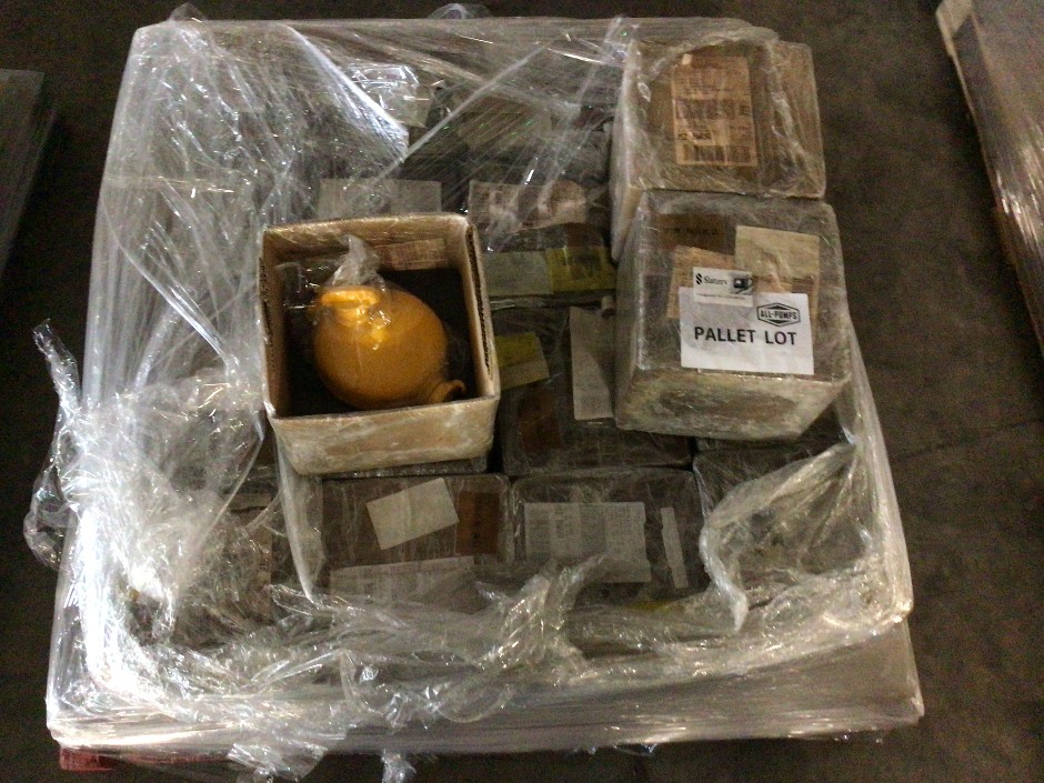 Pallet of Pneumatic Line Oiler/Lubricator