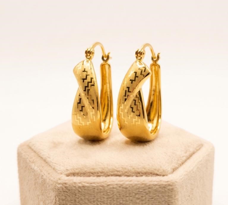 18K/Italy Gold Bonded Earring -(stamped 18K/Italy)-Warranty Quality