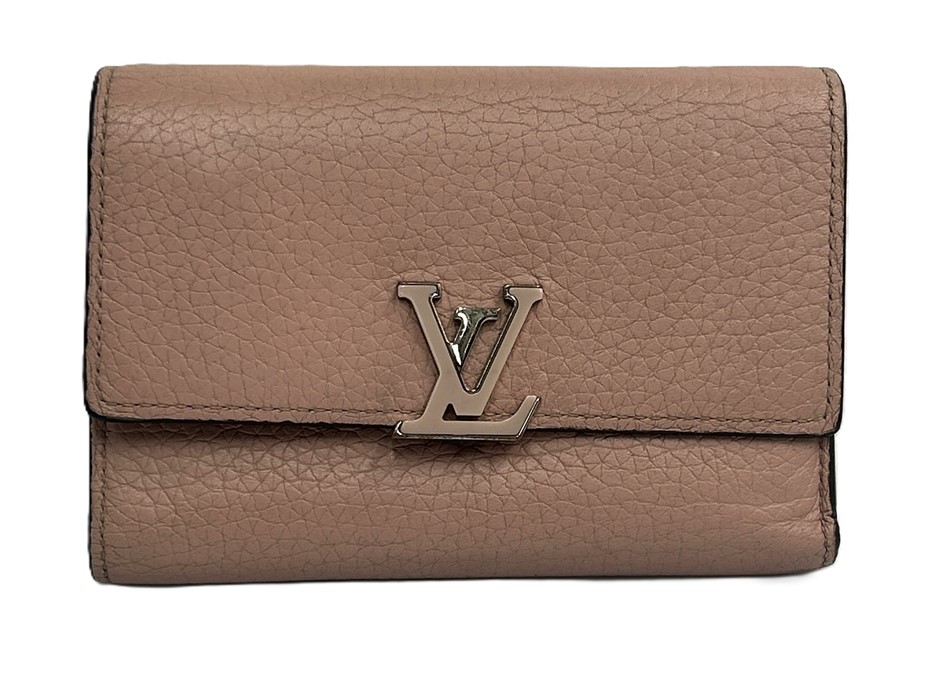 Louis Vuitton Capucines Compact Wallet