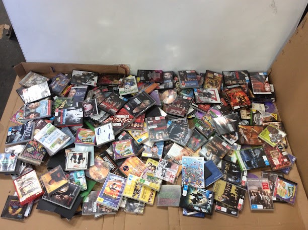Mixed Assorted DVD / VCD / CD Movies