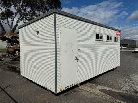 <p>Portable Ablution Block 6.0M x 3.0M **Kelso**</p>