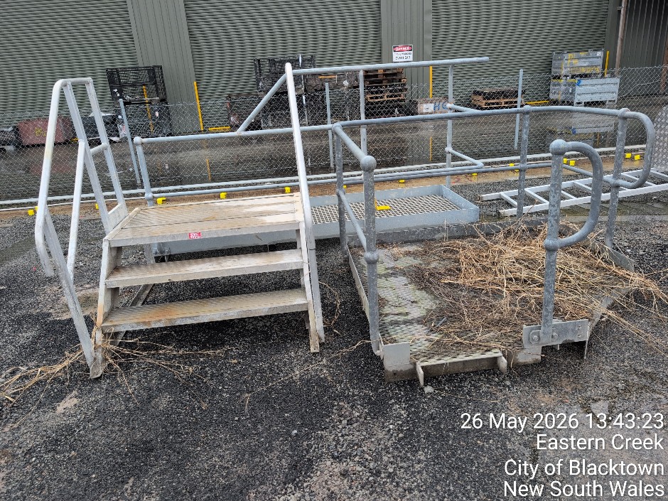 <p>ACCESS STAIRS (Site ID: 199)</p>