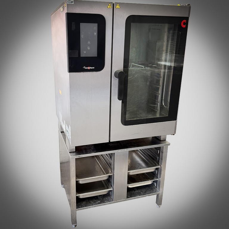 <p>Convetherm 10 Tray Combi Oven</p>
