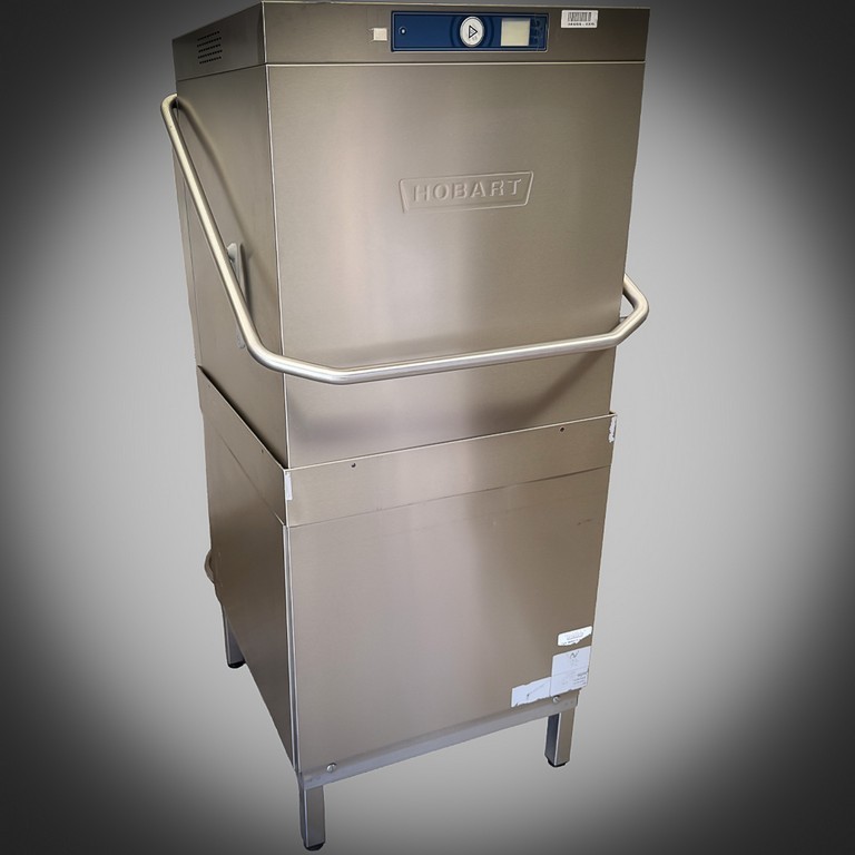 <p>Hobart Upright Passthrouh Dishwasher</p>