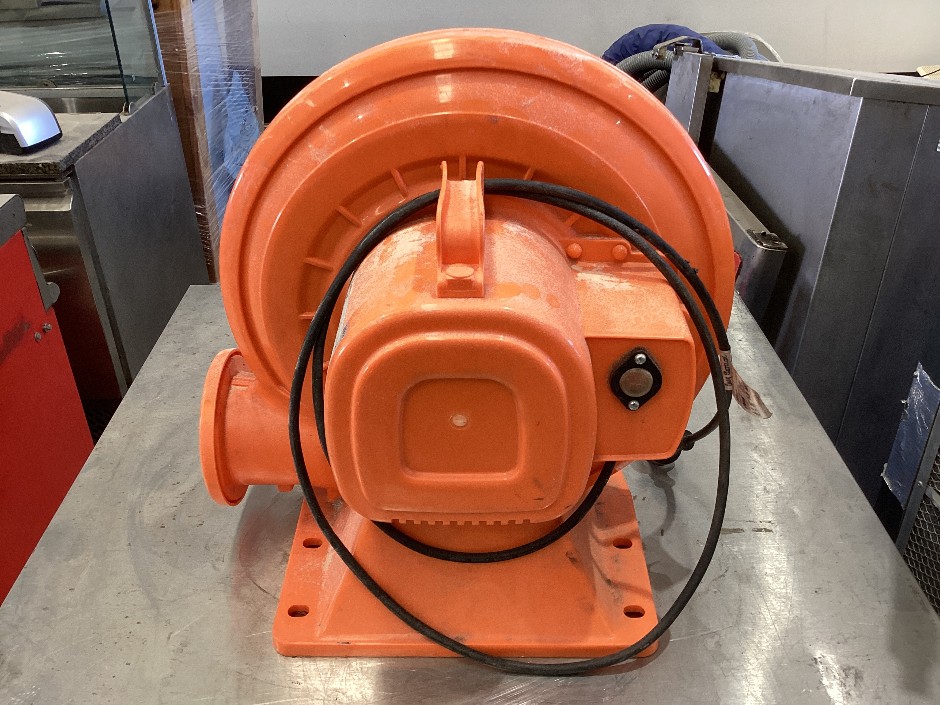 <p>FoShan Shunde Huawei Electric Air Blower</p>