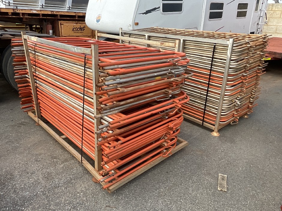 2x Crates of Temporary Fencing