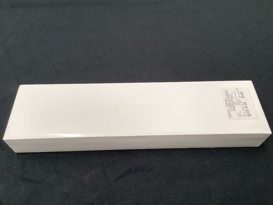 Apple Watch Series 6 44mm Space Grey Aluminium Black Sport Band GPS