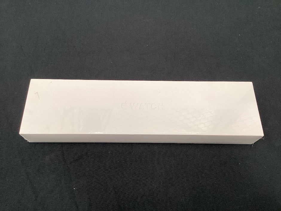 Apple Watch Series 6 44mm Space Grey Aluminium Black Sport Band Cellular
