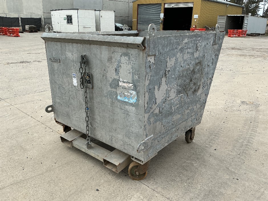 <p>1.4 Cubic Metre Tipper Bin</p>