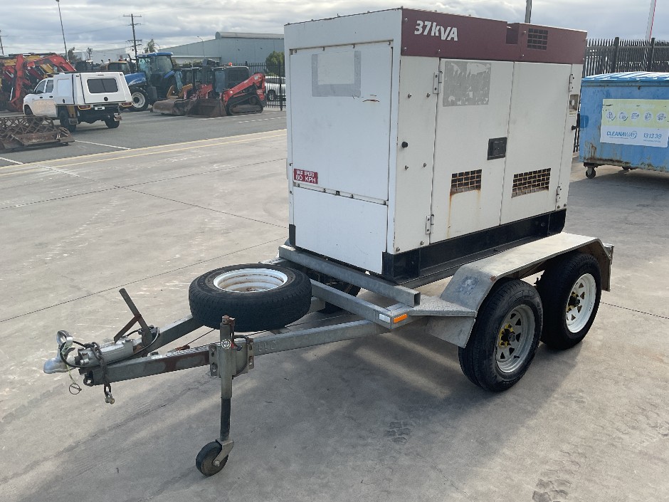 <p>Trailer Mounted Shindaiwa DGA37C Generator</p>
