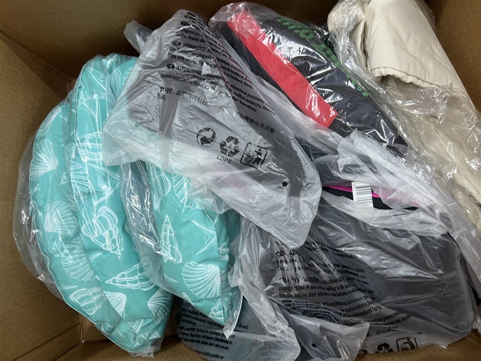 6 x Assorted bag Products. NB: Photo as is. Some Not in Original Packaging,