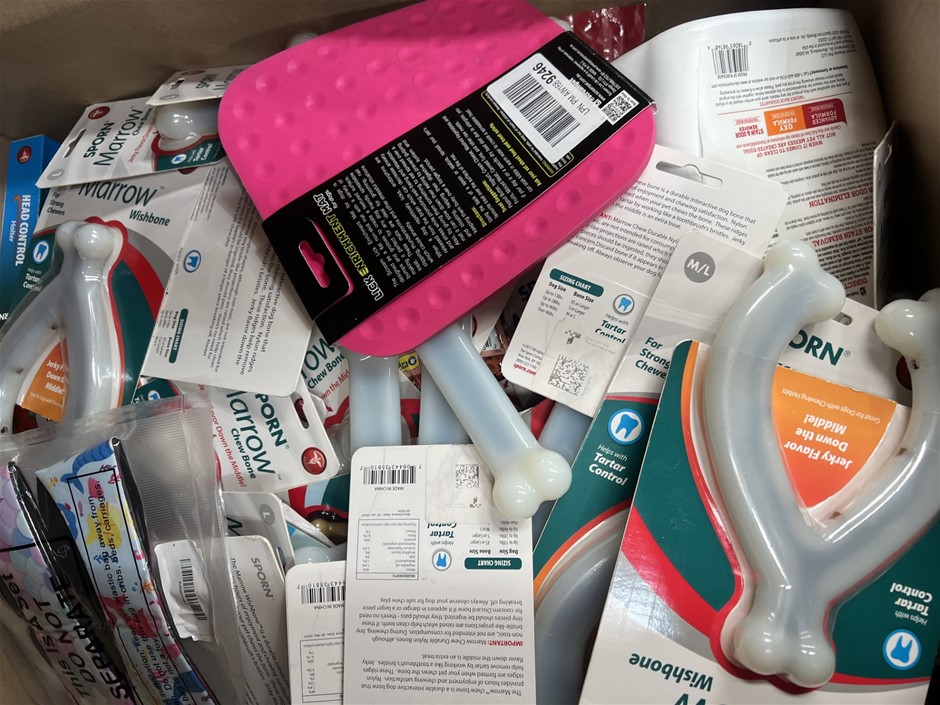 25 x Assorted Pet Products. NB: Photo as is. Some Not in Original Packaging