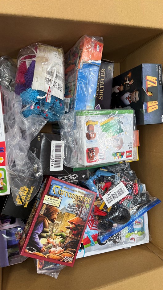 Assorted Box of Childrens Toys/Items. NB: Items may not be in original pac