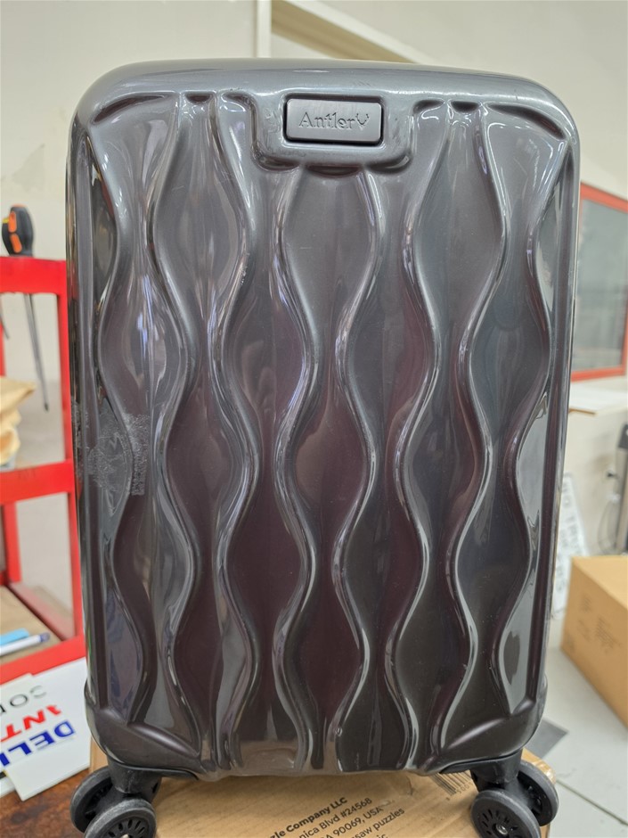 ANTLER Carry On Luggage. NB: Has Benn Used, Marks and Scratches as Pictured