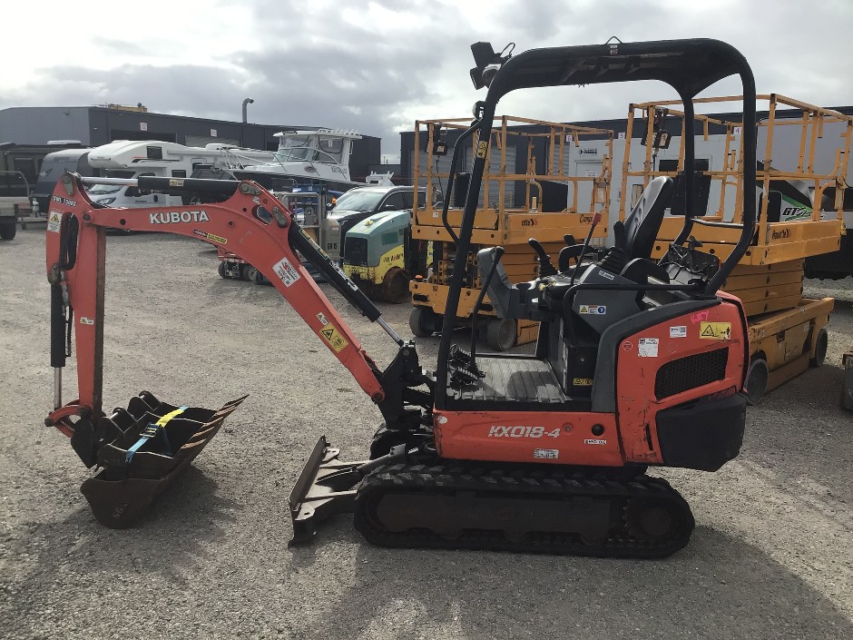 <p>Kubota KX018-4 Mini Excavator with Attachments</p>