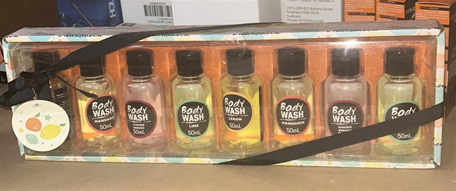 Set of 8x Body Wash Bottles