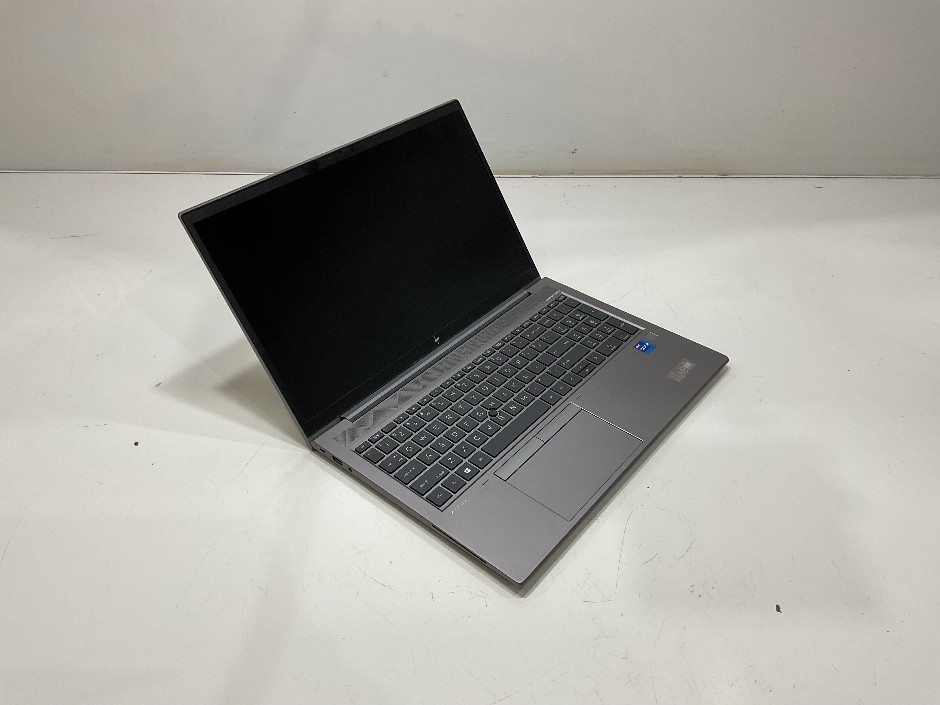 HP ZBOOK FIREFLY 15 INCH G8 MOBILE WORKSTATION PC SBKPFV3