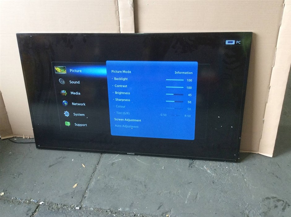 Samsung ME55B 55-Inch Commercial Display