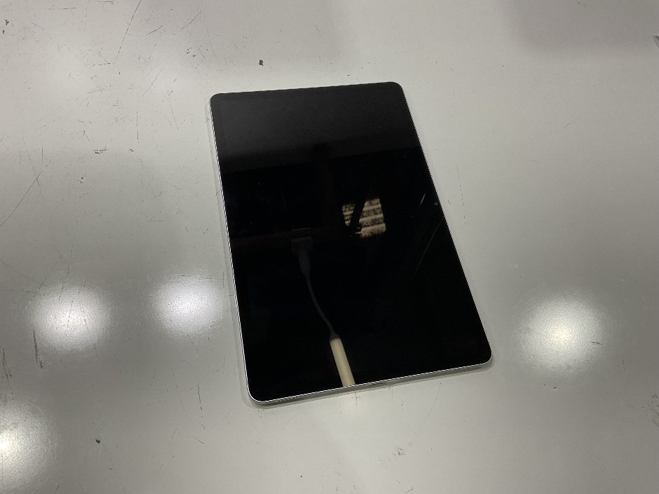 <p>SAMSUNG GALAXY TAB S7 SM-T875</p>