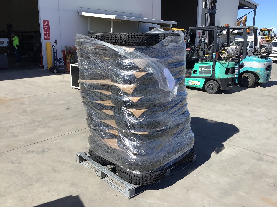 <p>48 Pack Of Tyres</p>