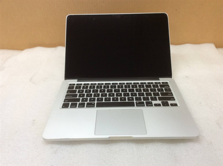 Apple MacBook Pro(A1502 )(EMC 2835) Laptop I7-5557U 16GBRAM 512SSD Silver