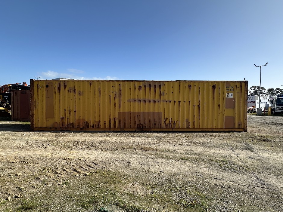 1 x 1983 40F Shipping Container