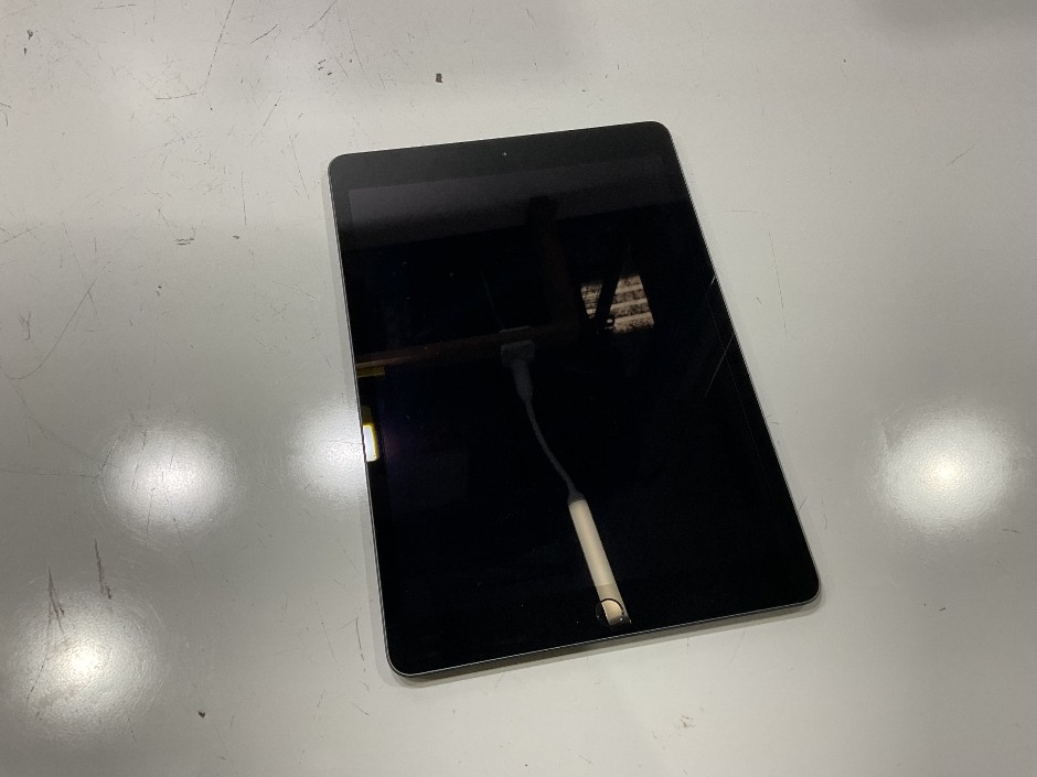 APPLE IPAD 7TH GEN A2197