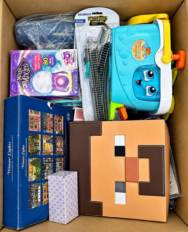 Assorted Kids Toys, Games & Educational Activity Bundle NB: photo as is