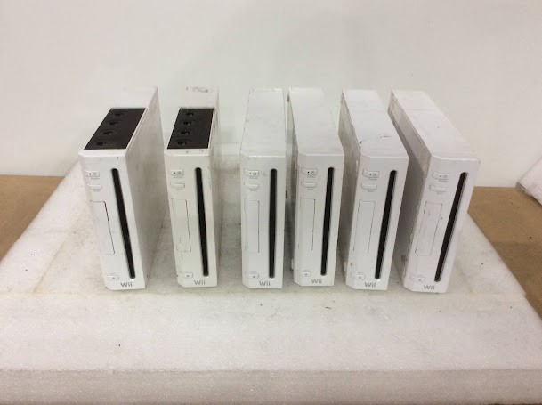 Nintendo Wii RVL-001 Console (Lot of 6)