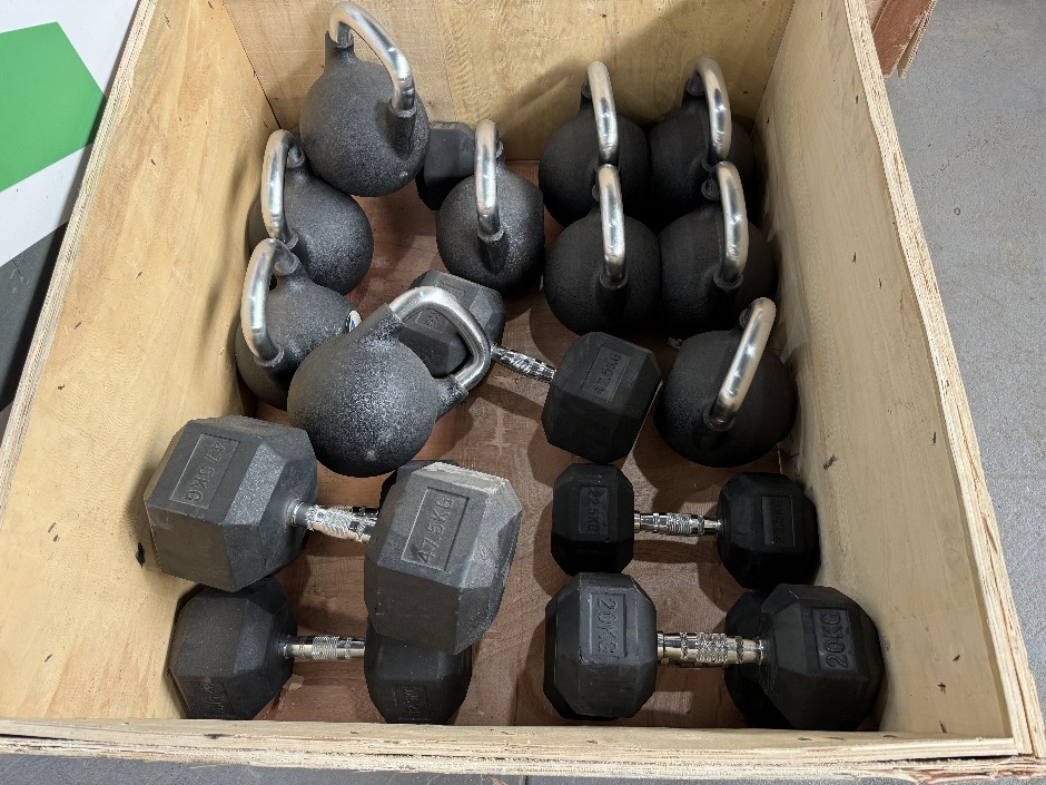 Dumbbell And Kettle Weights (Assorted)