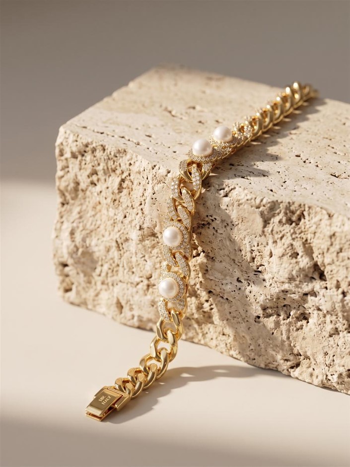 18K/Italy Gold Bonded Bracelet -(stamped) with Fresh Pearl