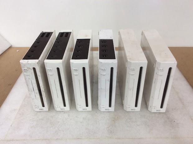 Nintendo Wii RVL-001 Console (Lot of 6)