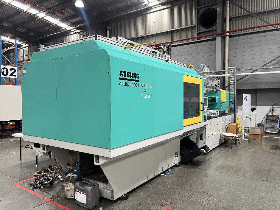 <p>Injection Moulding Machine ARBURG</p>