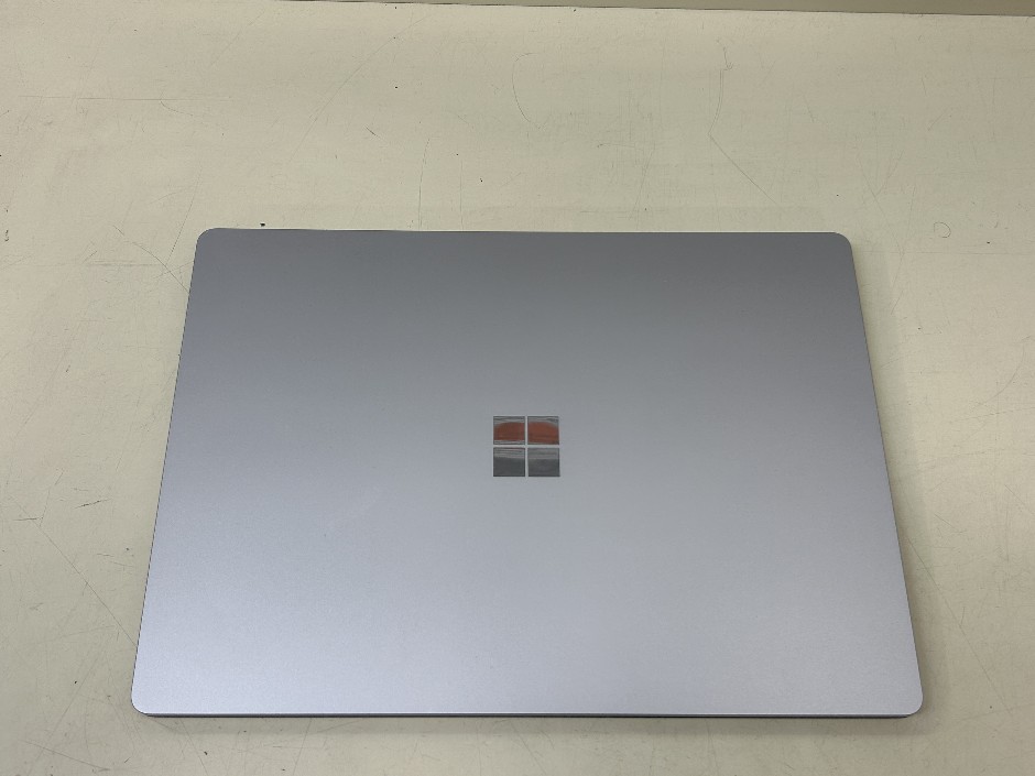 Microsoft Surface 5 ( 1950 ) 13.5 Inch Notebook