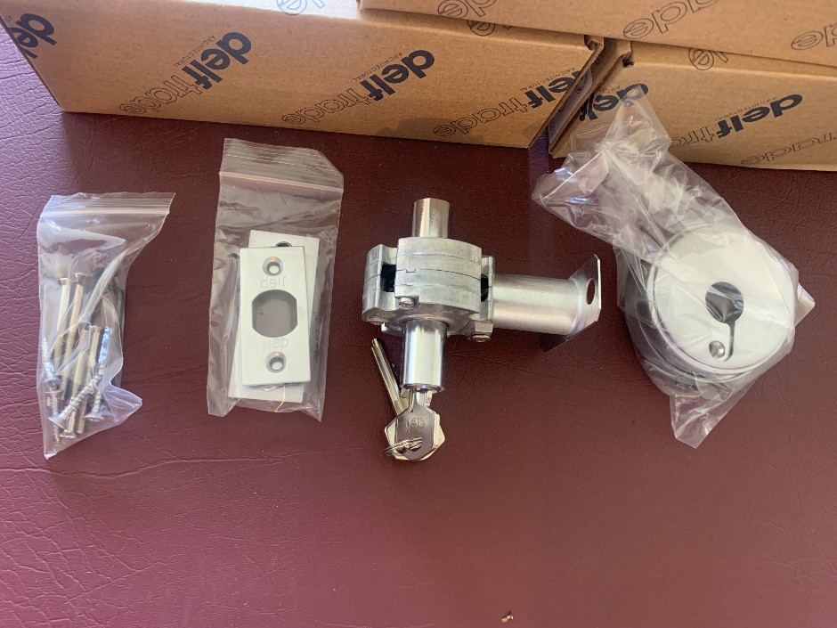 3 x Delftrade Round Double Cylinder Dead Bolts