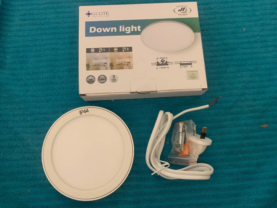 15 x Gulite 9W LED Down Lights, 9W (Unused)