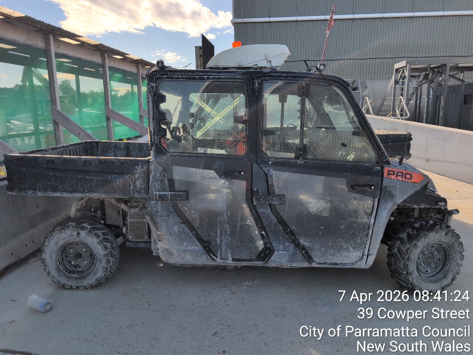 Polaris Diesel Buggy 6 Seater (Site ID: VEHC35)