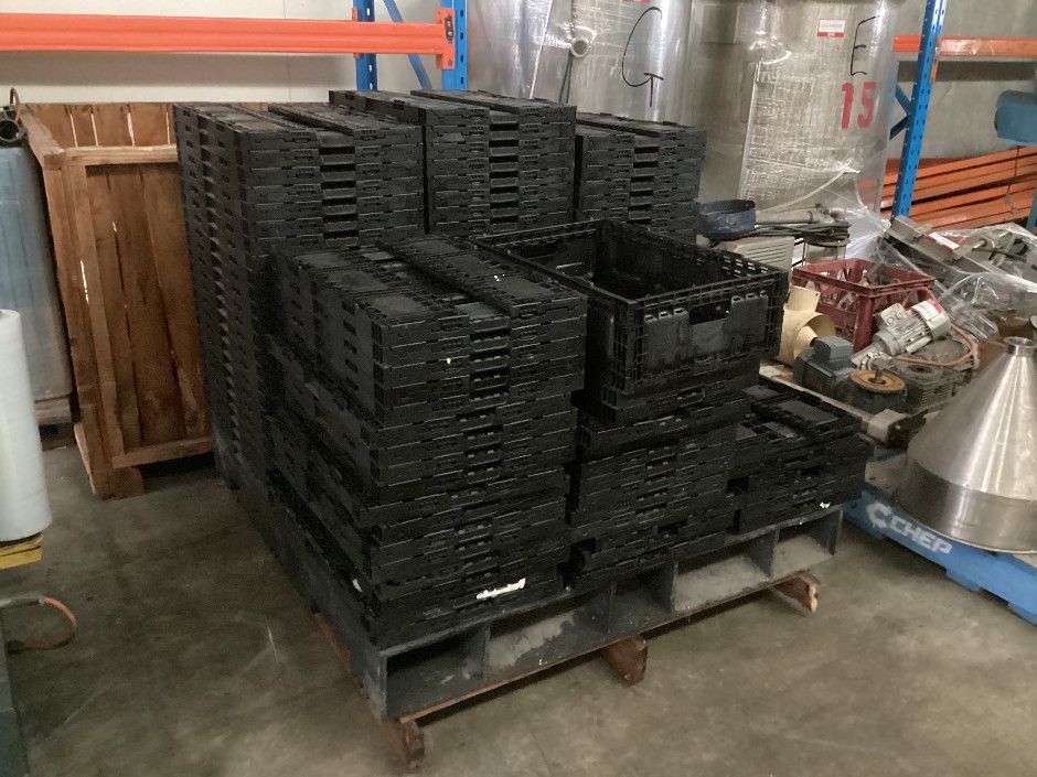 <p>Part Pallet Collapsible Trays</p>