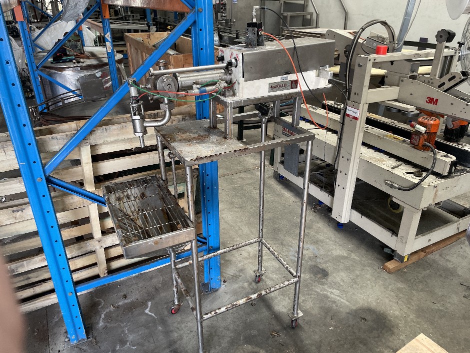 <p>Makram Single Head Filling Machine</p>