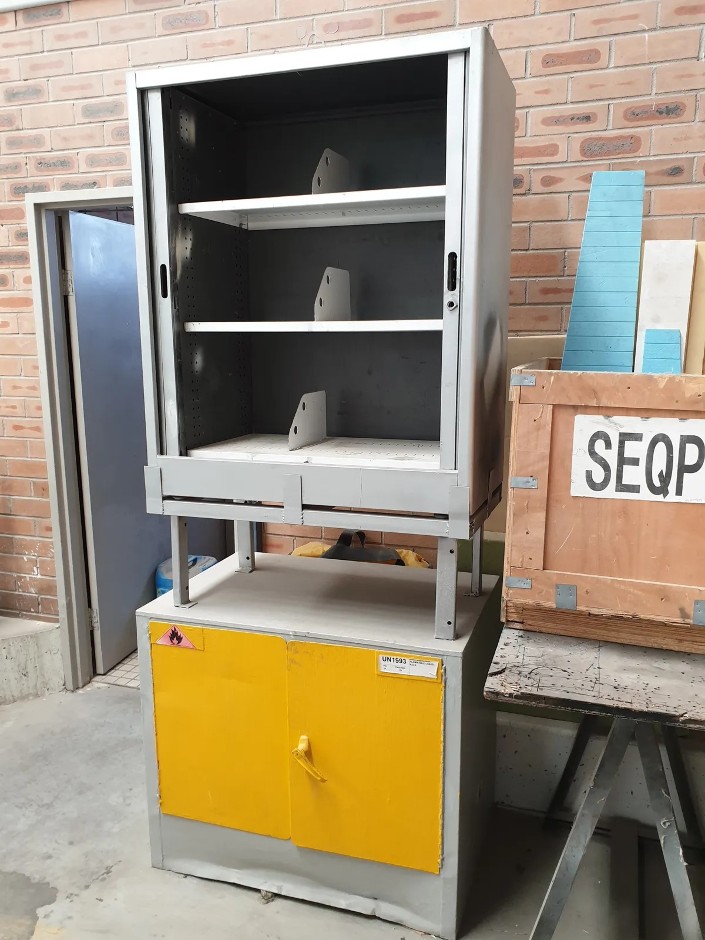 <p>Flamable Liquid Cabinet</p>