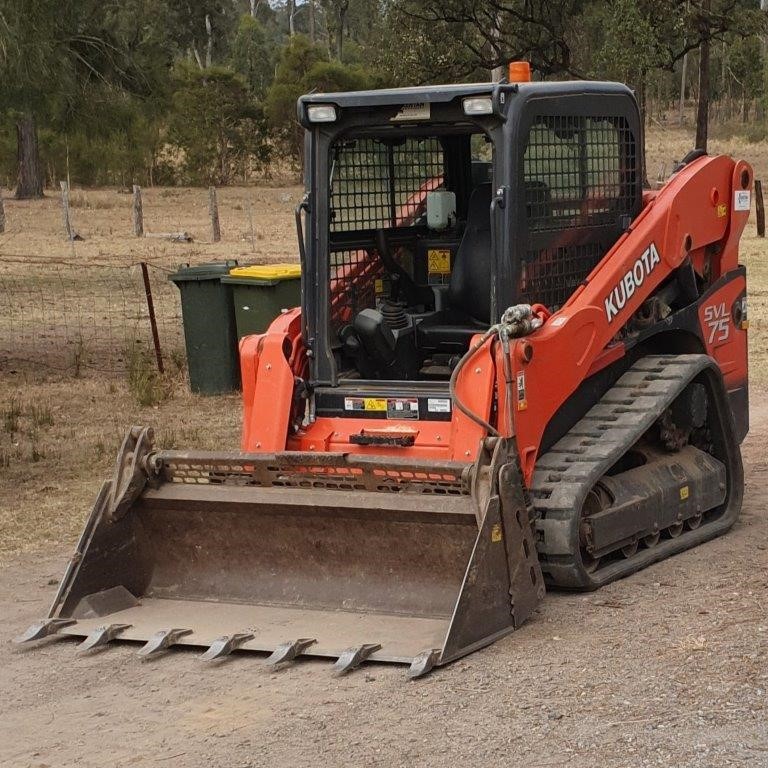 2015 Kubota SVL75 Skid Steer Loader