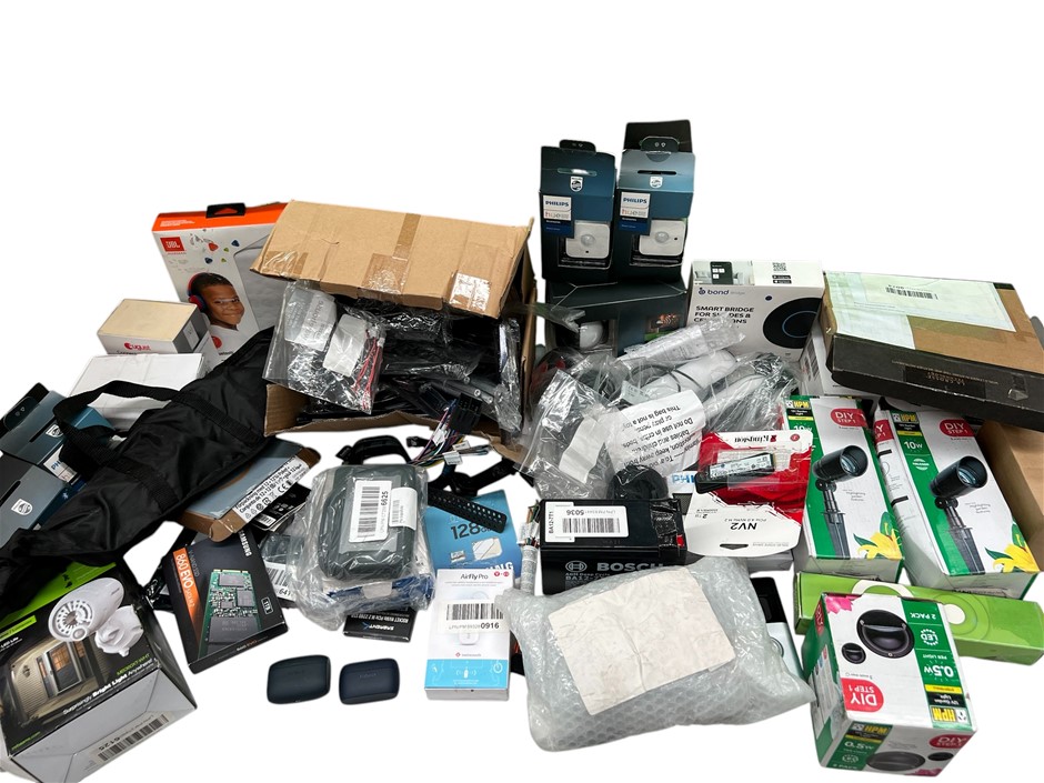 Assorted Electronics & Accessories. (Big Box) NB: Products Are Untested/Con