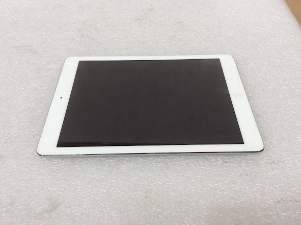 APPLE iPad Air 1 (A1474) Tablet 32GB