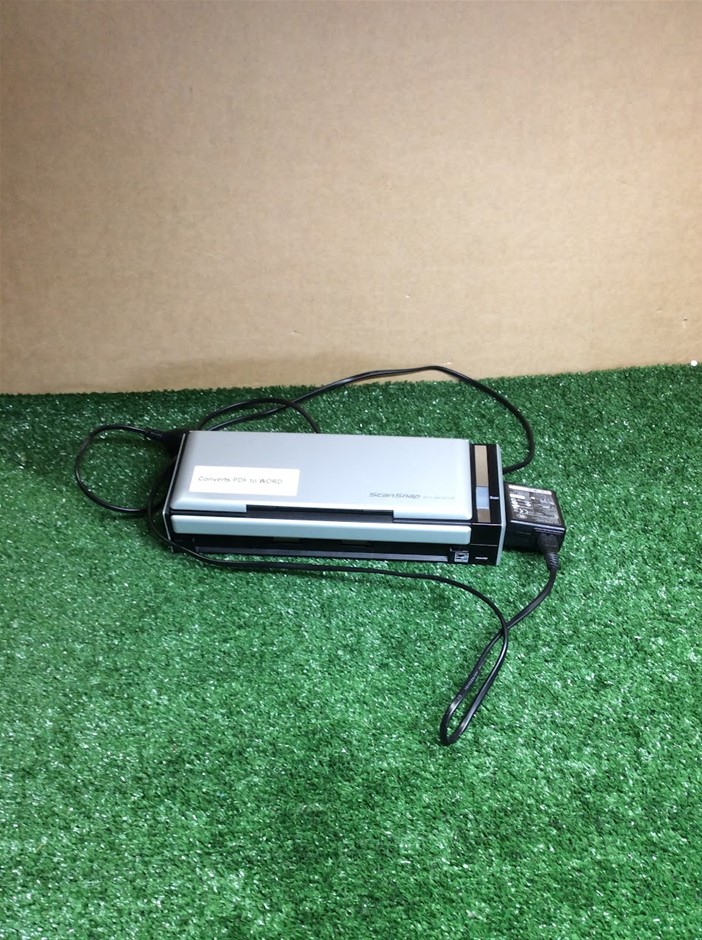 Fujitsu ScanSnap S1300i Portable Document Scanner
