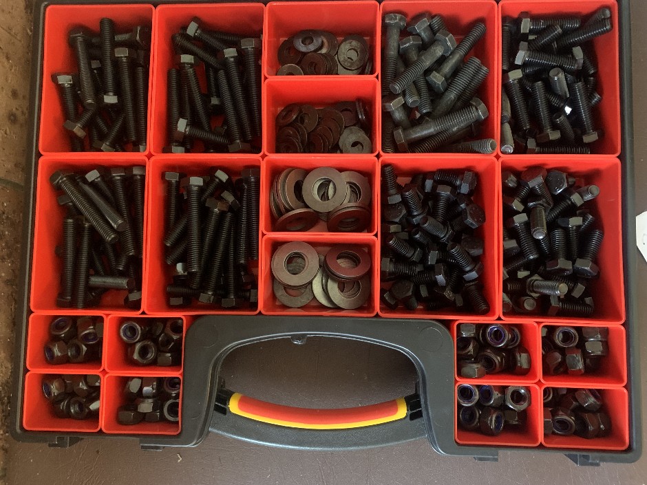 Large Quality Carry Case with Assorted Size Bolts, Washers