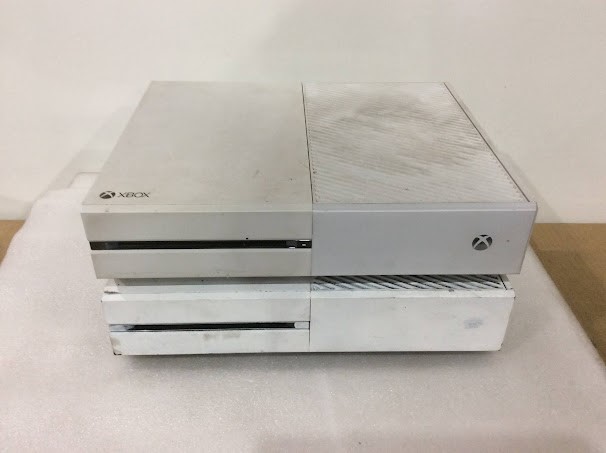 Microsoft Xbox One 1540 Console (Lot of 2)